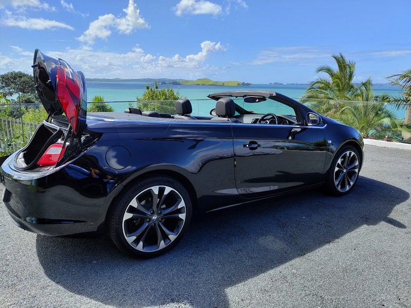 2017 Holden Cascada62864754690179113