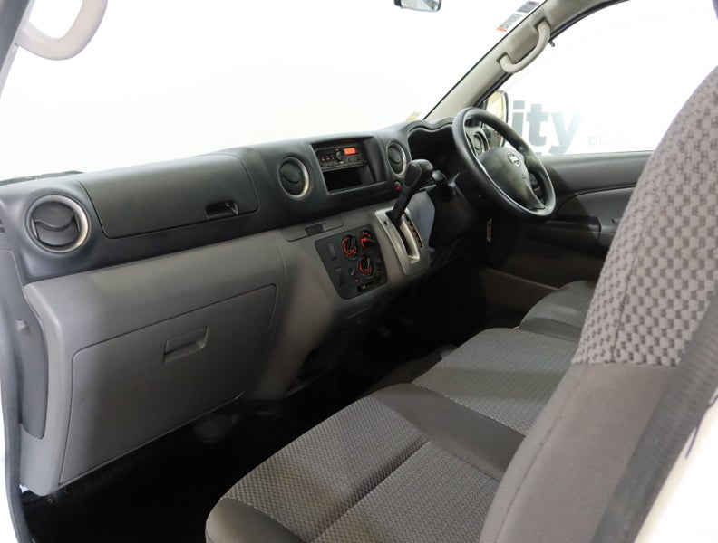 2020 Nissan NV350 2.5*D/TURBO*LWB*5 DR*62866857971329114