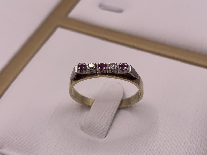 "SWEET GIFT" 18ct Gold Ruby & Diamond Ring *PERFECT GIFT* Carousel 2