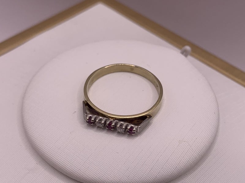 "SWEET GIFT" 18ct Gold Ruby & Diamond Ring *PERFECT GIFT* Carousel 4