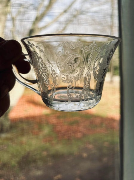 Vintage-Style Embossed Glass Tea Cups – Set of 20 or 1062854316823299112