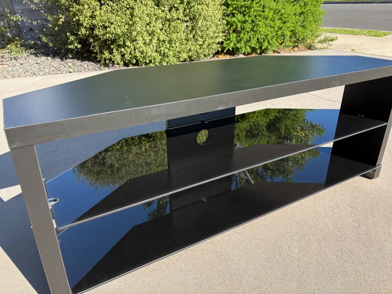 TV Table Carousel 1