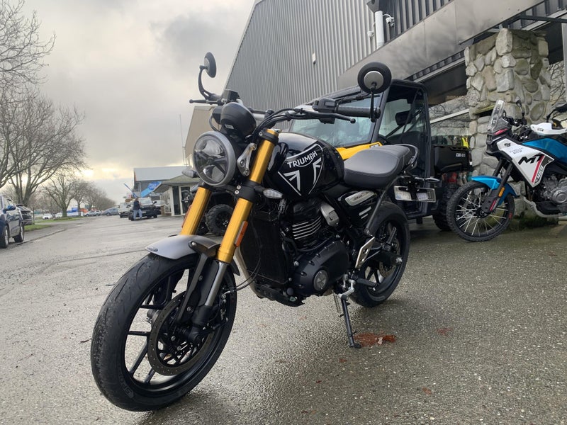 2025 Triumph Speed 40062863268974593111
