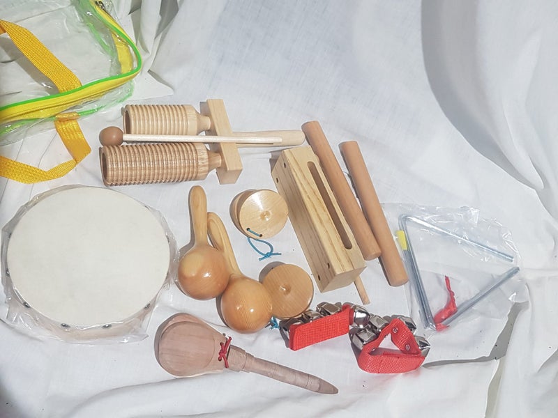 Percusion set. Great for kids or adults. Wide variety of instruments. Gd value. Carousel 6