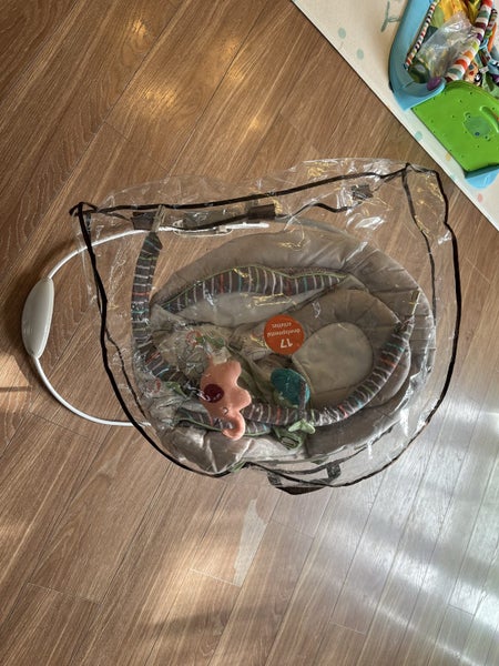 Ingenuity SmartBounce Automatic Bouncer Carousel 7