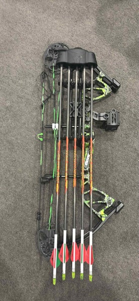Royale bear compound bow628647415097621128