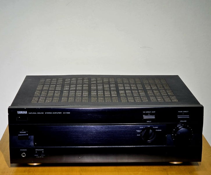 Yamaha AX-592 Stereo Integrated Amplifier with Phono – 100W @ 8Ohms – Mint Carousel 2