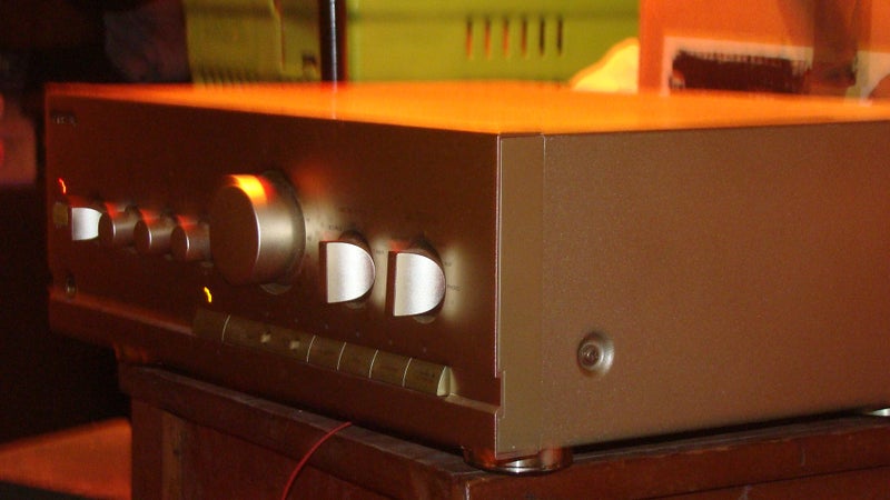 Inkel/Sherwood AI-7010 integrated amplifier Carousel 5