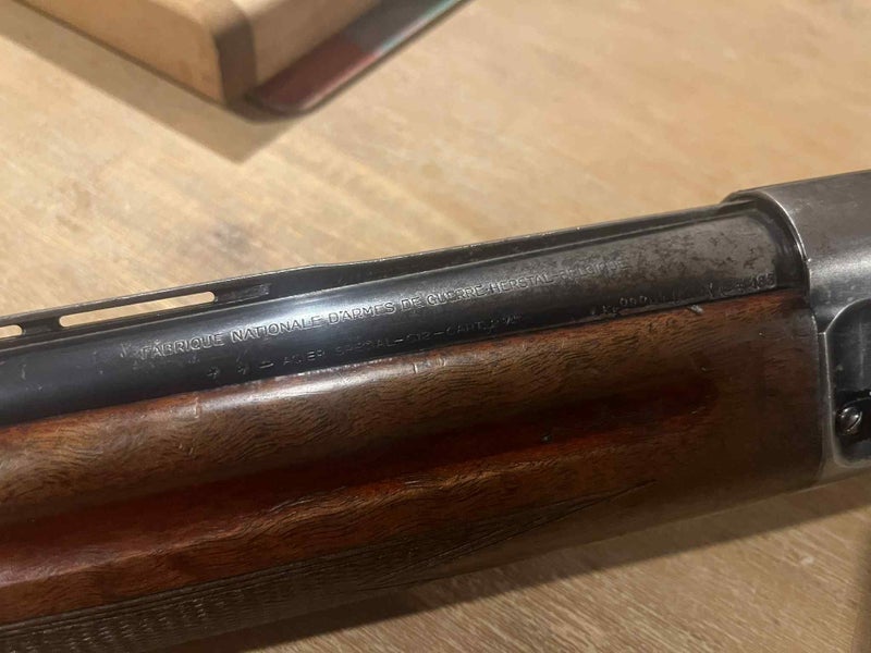 1929 FN A562863856881282112