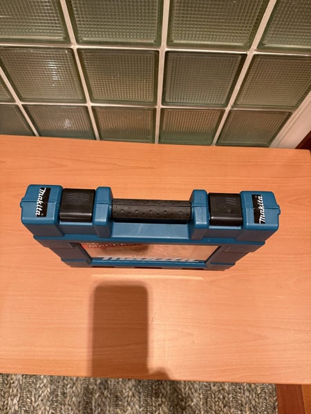 *$1 RESERVE* Makita Metric Bit and Hand Tool Set (104 Pieces) Carousel 2
