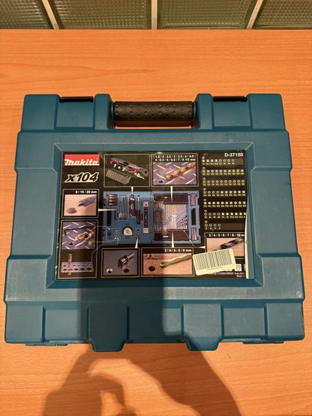 *$1 RESERVE* Makita Metric Bit and Hand Tool Set (104 Pieces) Carousel 3