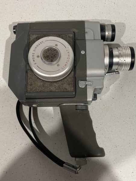 Vintage demonic zoom 8 simplemat film camera Carousel 1