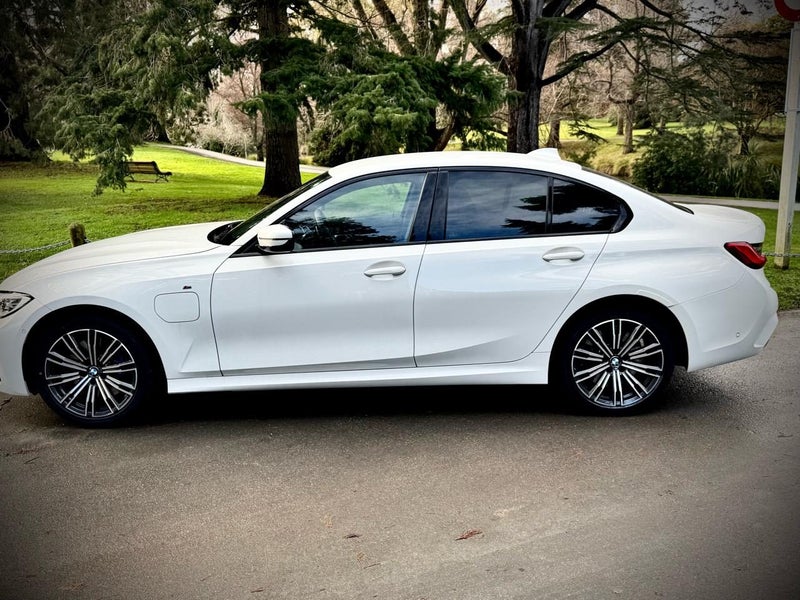 2020 BMW 330e Motorsport PHEV62868836872193113