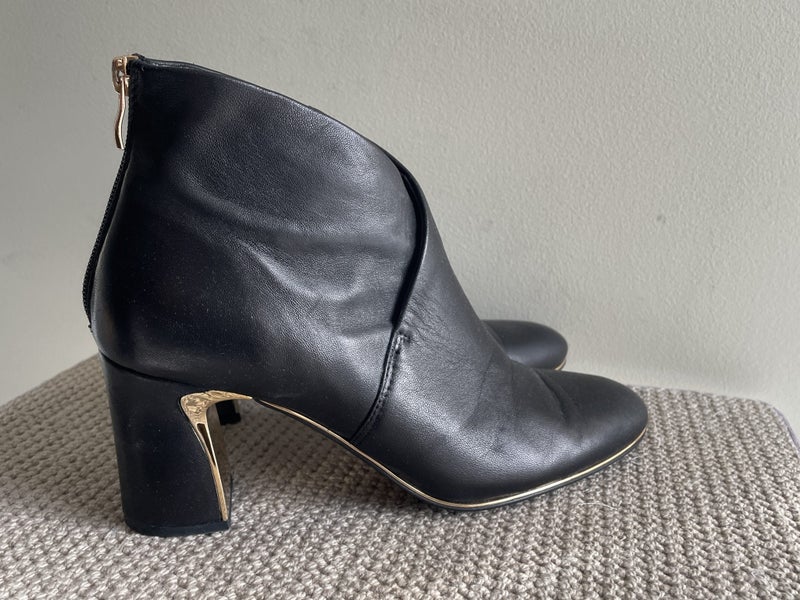 Django & Juliette black leather boots size 4062930697884419114