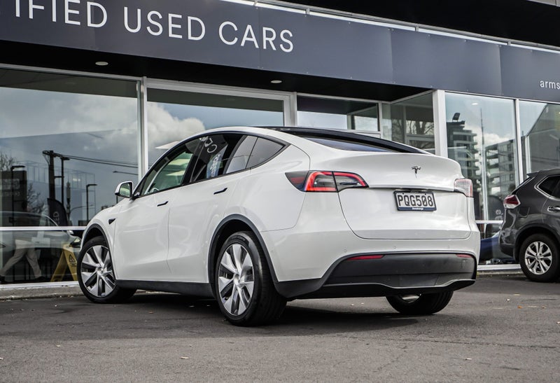 2022 Tesla Model Y Rear Wheel Drive 60K63612192446337112