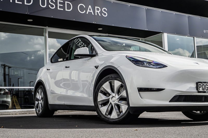 2022 Tesla Model Y Rear Wheel Drive 60K63612192446337113