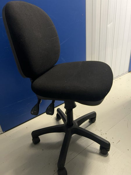 Office Chair Carousel 1
