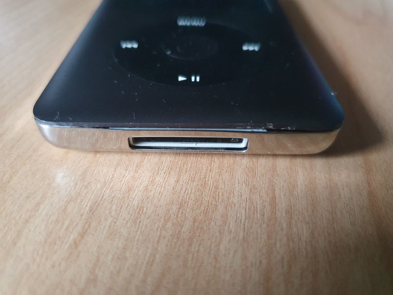iPod Classic 7th Gen 128gb Carousel 6