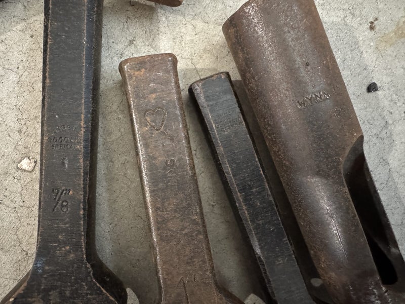 Bulk Lot of Vintage & Antique Hand Tools - $10 No Reserve!! Carousel 9