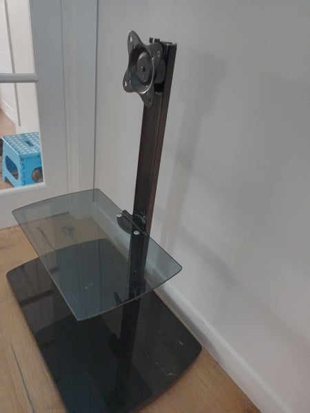 TV Stand Carousel 2