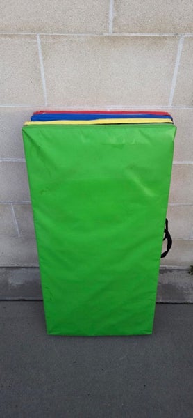 Fold out gym mat / exercise mat / play mat Carousel 2