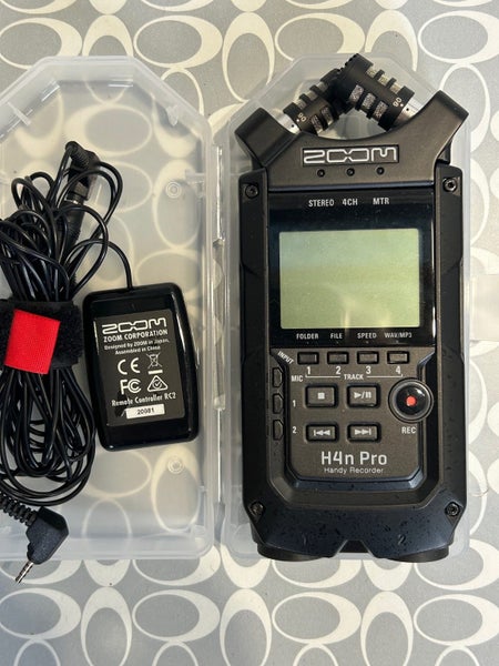 Zoom H4N Field recorder & accessories62863234734338112