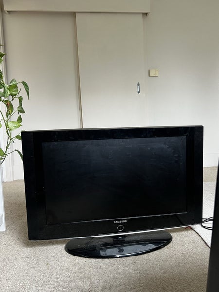 Samsung 32inch TV Carousel 1