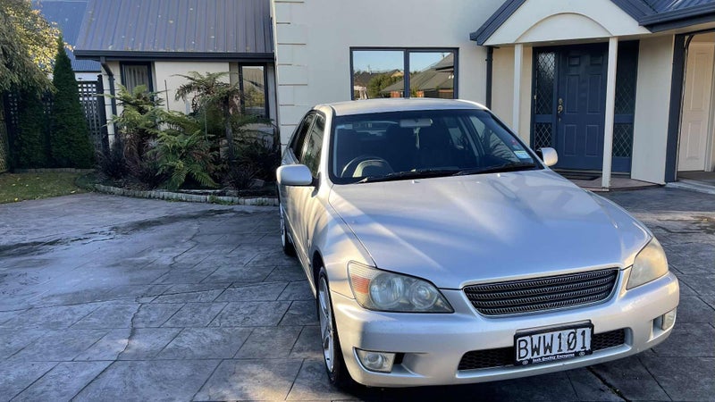 1999 Toyota Altezza628632672206101126