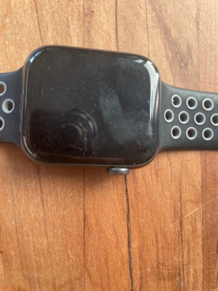 Apple watch series 6 Carousel 2