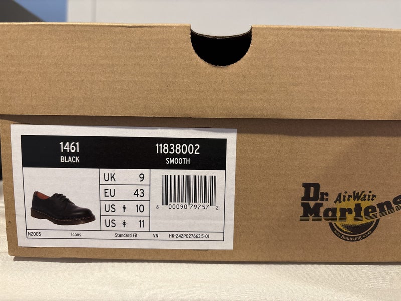 Doc Martens 1461 - UK9 Carousel 2