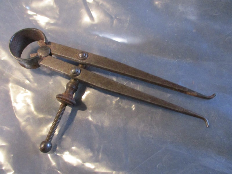 Inside diameter protractor - Moore and Wright Carousel 1