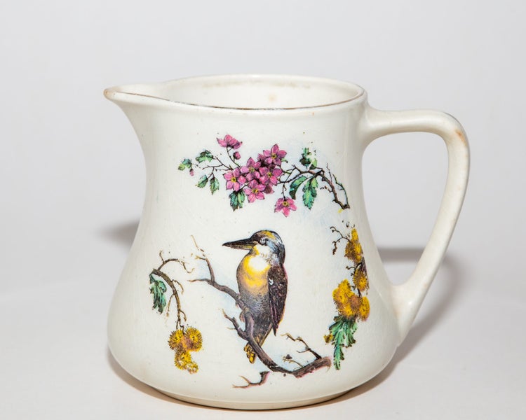old porcelein jug Carousel 1