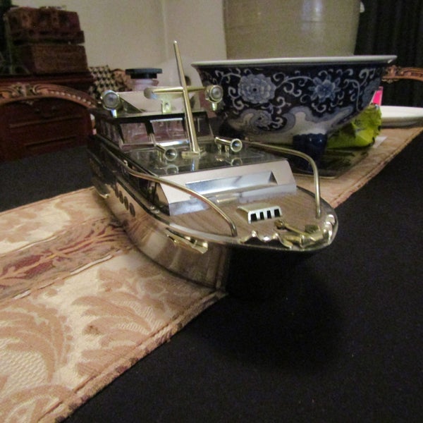 Retro Japan Musical Decanter. All Ship Shape & Bristol Fashion. Superyacht? 60's62863214909313111