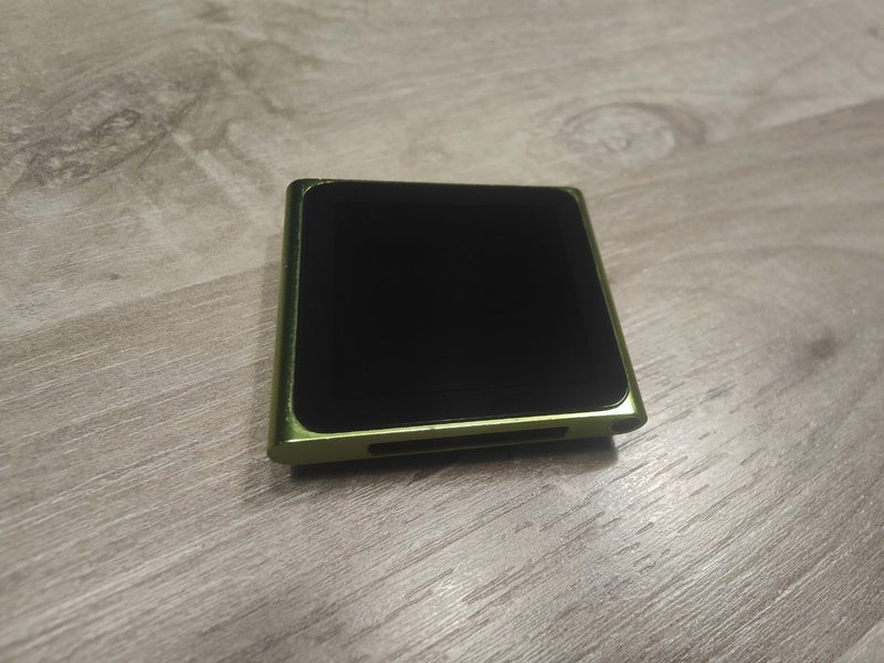 iPod Nano 6th Generation - Green - Excellent Condition Carousel 2