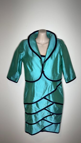 Kevin Moore silk dress. Custom-made. Worn once. Carousel 1