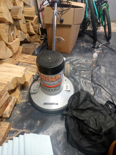 Rotobic floor polisher / buffer Carousel 1