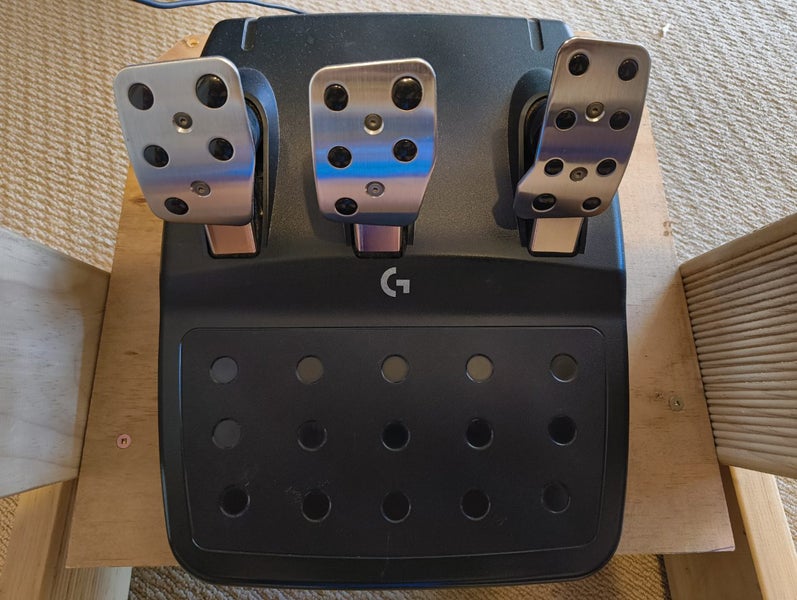 Logitech g923 PS with pedals and shifter Carousel 2