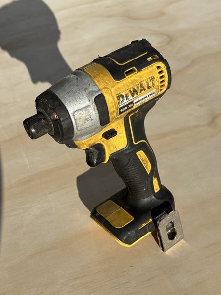 Dewalt Impact Driver for parts or repair Carousel 1