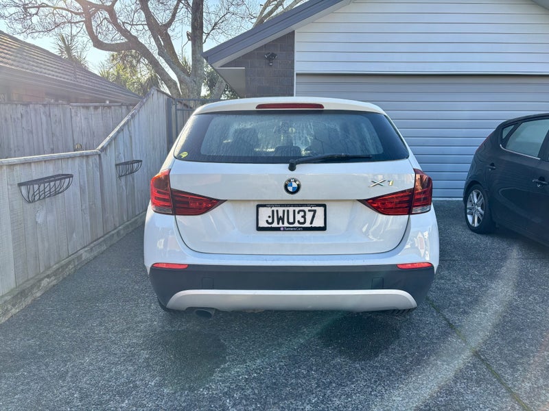 2010 BMW X162864753090690113