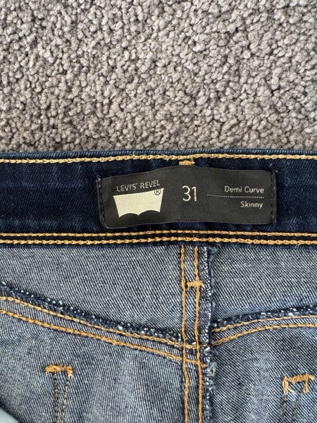 Levi’s Demi Curve Skinny - size 3162935701487875111