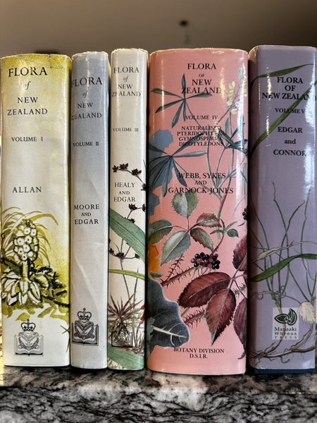 Flora of New Zealand – Volumes I–V (Complete Set) Carousel 2