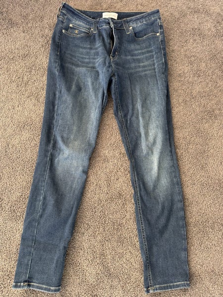Calvin Kleins - size 31629357014940191115