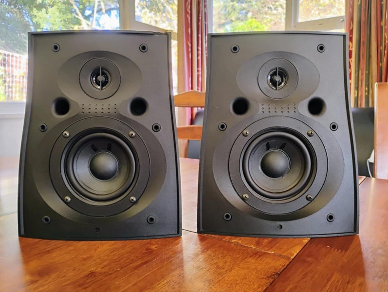 Bower&Wilkens Surround Speakers Solid Solutions (S100)62863849471234113