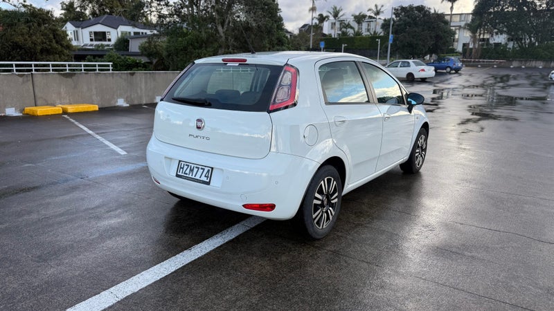 2015 Fiat Punto Easy62864753112963112