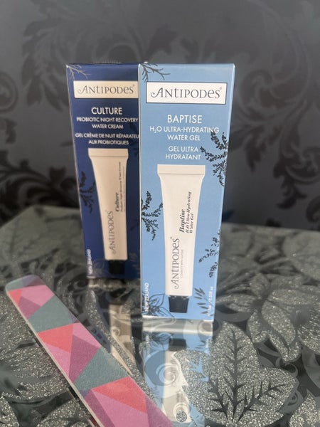 Antipodes x2 and nail file- new! Carousel 1