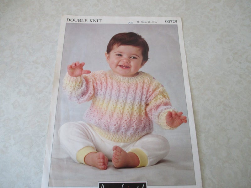 Baby Knitting Pattern - Hayfield Sweater Carousel 1