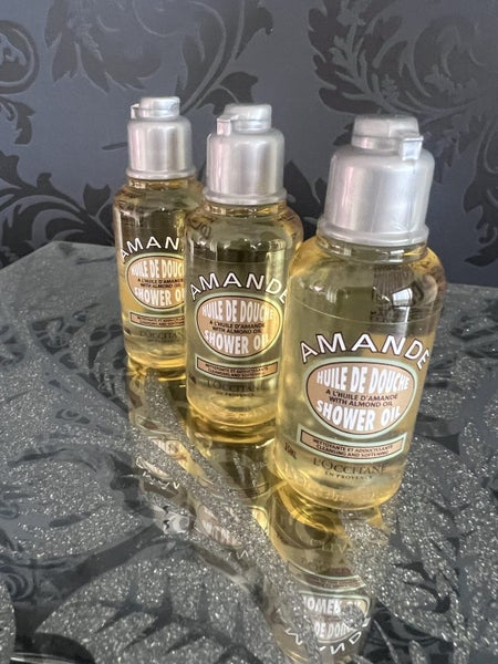 Amande shower gels x3 - new! 35mls each Carousel 1