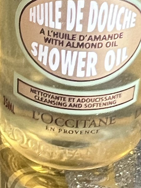 Amande shower gels x3 - new! 35mls each Carousel 2