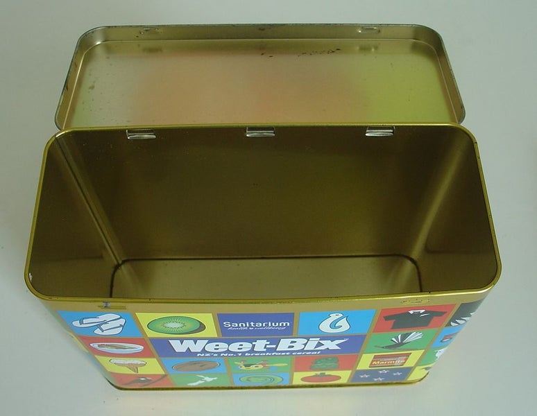 Kiwiana Collection Poster Tin and 2 Books Carousel 17