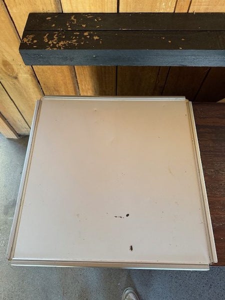 Square Whiteboard 60cm Carousel 1